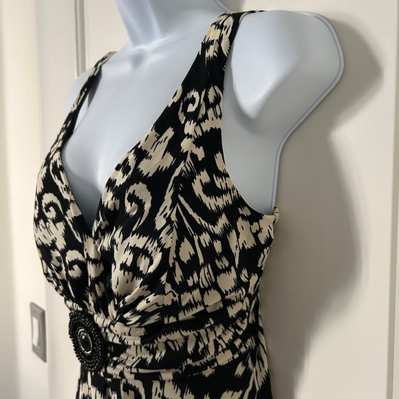 ENFOCUS -Sexy Dress for Date Night- Size 8 - Picture 4 of 6